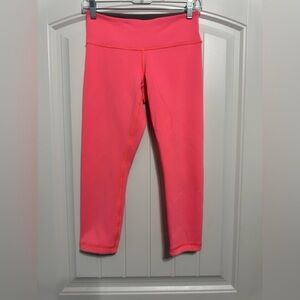 Lululemon Wunder Under Crop *Reversible in Soot Light / Pizzaz